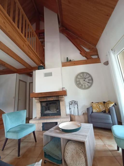 Maison De Montagne Au Calme Avec Cheminee Poubeau ภายนอก รูปภาพ
